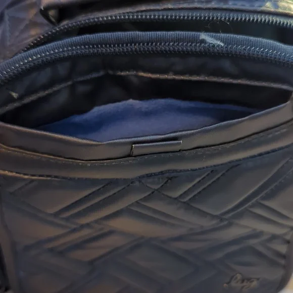 Lug, Flapper SE, Metallic Blue Convertible Crossbody Bag. - Picture 6 of 15